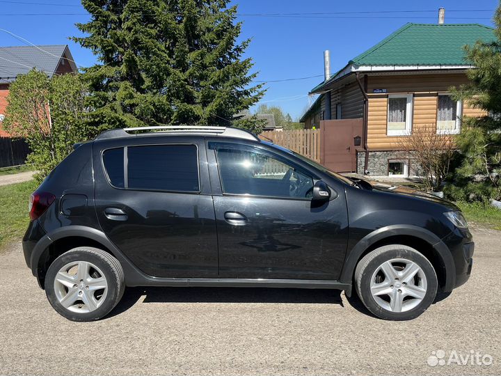 Renault Sandero Stepway 1.6 МТ, 2016, 90 909 км