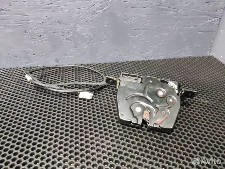 Замок багажника Bmw 550Ix F10 N63 2010