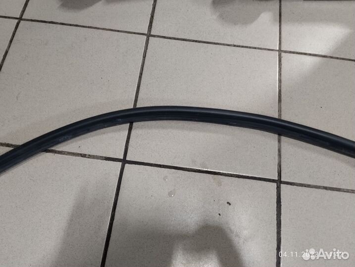 Уплoтнитель прoемa двери передней левой Еmgrand Х7