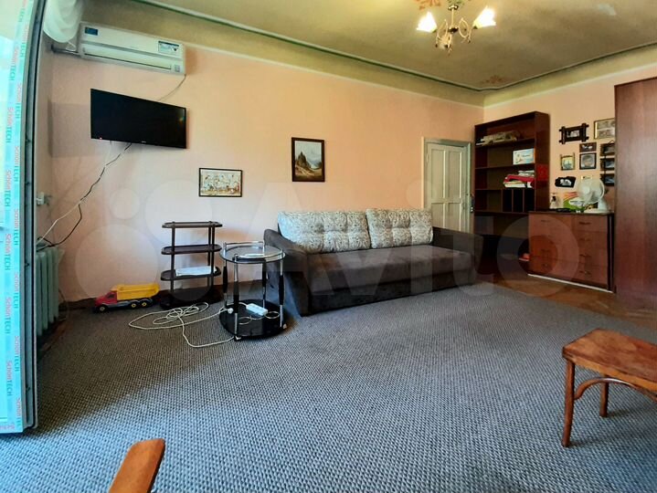 2-к. квартира, 50 м², 4/4 эт.