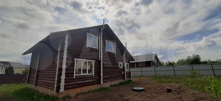 Дом 167,7 м² на участке 9,5 сот.