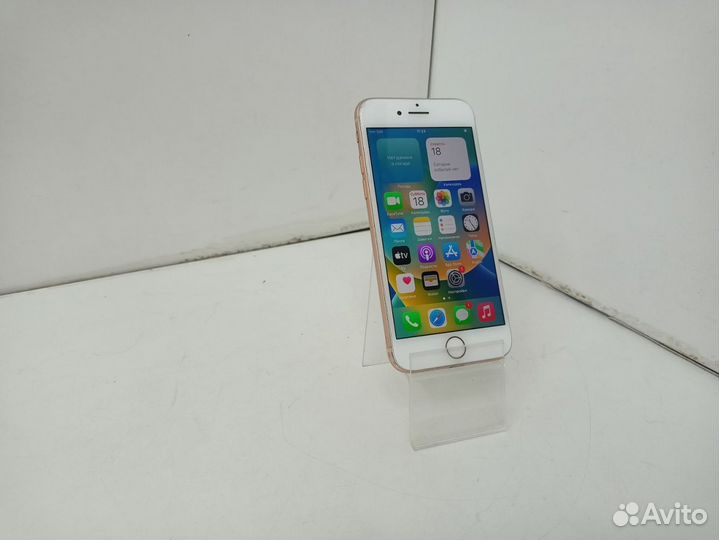 iPhone 8, 64 ГБ