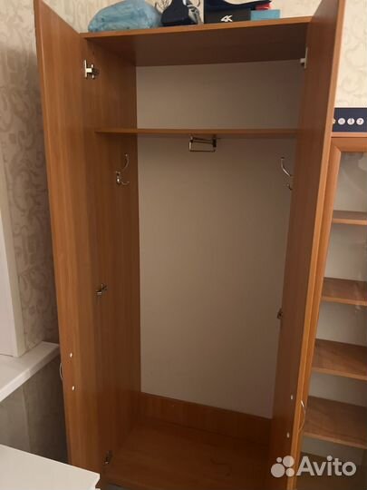 Шкаф для одежды бу