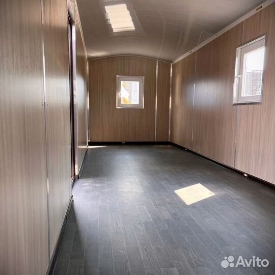 Вагон дома на колесах, полозьях