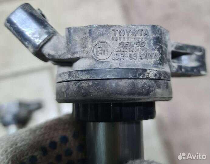 Катушки зажигания toyota Rav4 40
