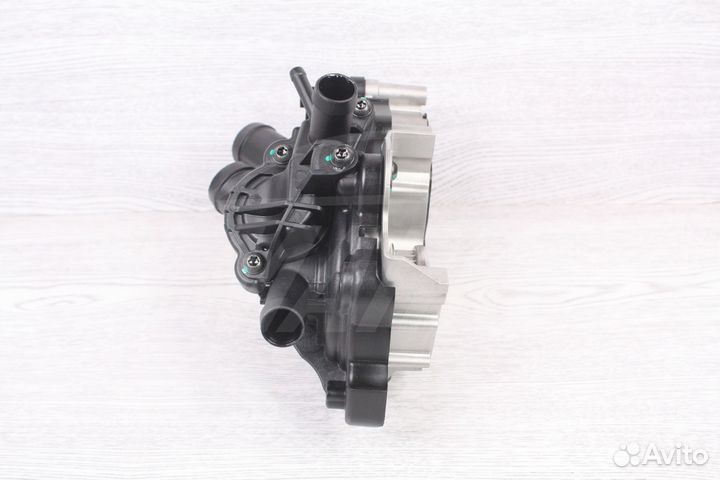 Помпа с термостатом 1,4 TSI Skoda Karoq