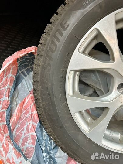 Bridgestone Blizzak Spike-02 185/65 R15