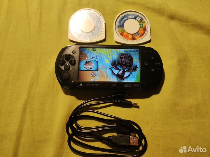 Sony PSP e1008,полный комплект