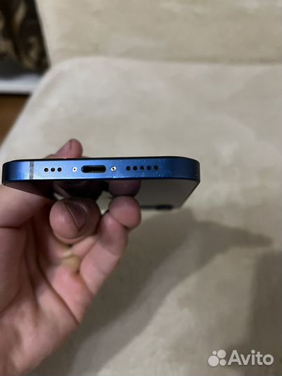 iPhone 12, 64 ГБ