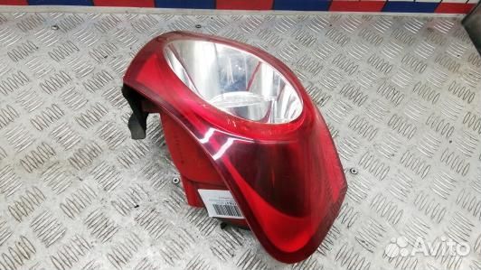 Фонарь задний левый volkswagen passat B6 (1SK47MX0