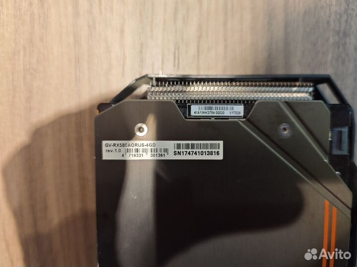Видеокарта gigabyte Aorus RX 580 4G