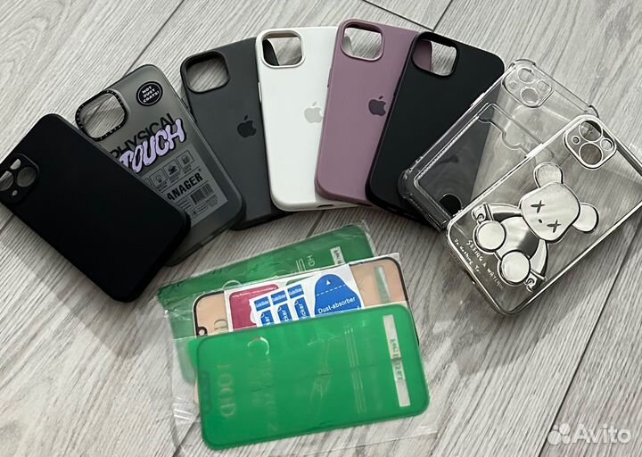 Чехол на iPhone 13