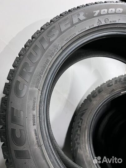 Bridgestone Ice Cruiser 7000 235/55 R17