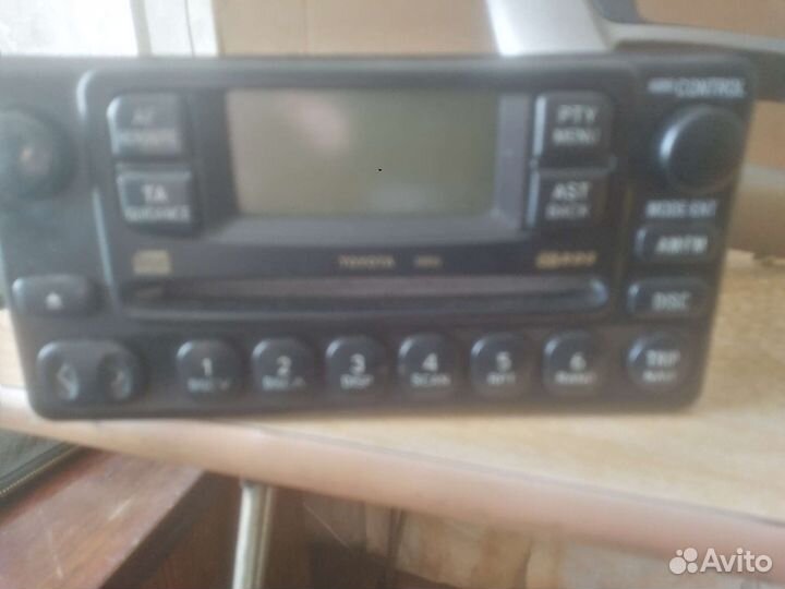 Магнитола на Раф 4