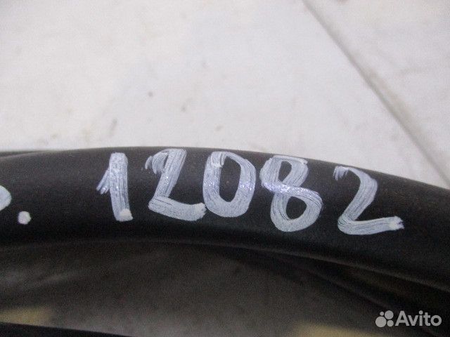 Уплотнитель двери Kia Sorento 2 (XM)