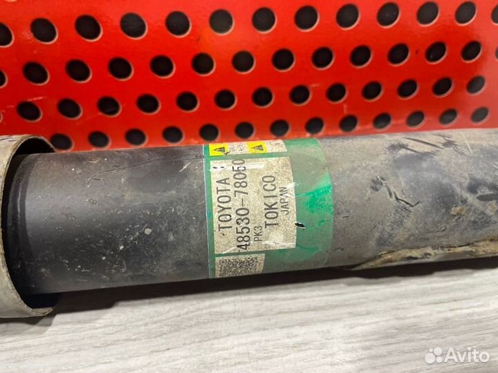 Амортизатор подвески задний Lexus Nx 300H Z10 2021