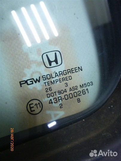 Стекло двери заднее левое Honda Pilot YF4 J35Z4