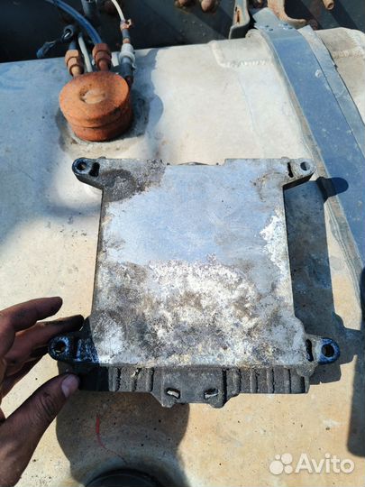 Блок управления двигателем Scania 4серии