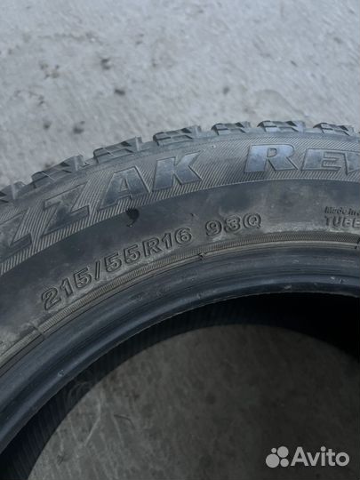 Bridgestone Blizzak Revo2 215/55 R16 93Q