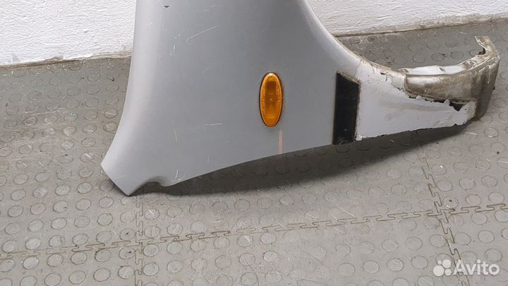 Крыло Mazda 323 (BA), 1995