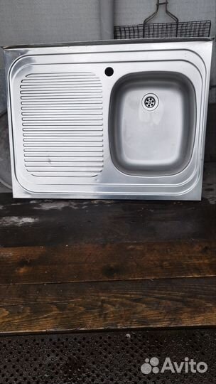 Раковина бу