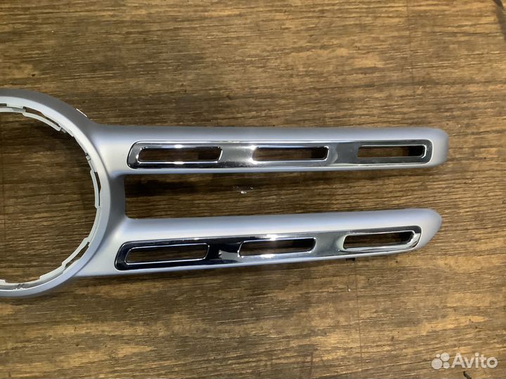 Накладка на решетку радиатора мерседес Glb x247