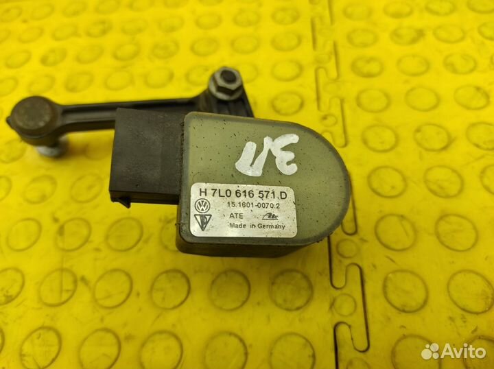 Датчик дорожного просвета задний правый Porsche