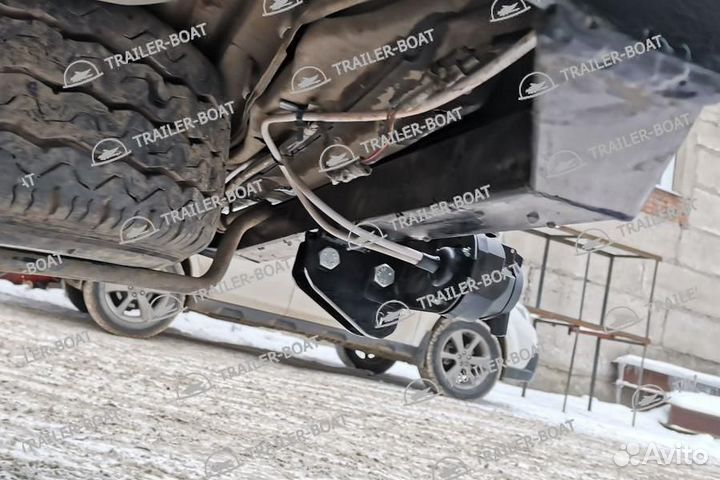 Фаркоп Toyota Hiace 89-04 H100 прав.р. рама и крюк-шар, 50мм 44175