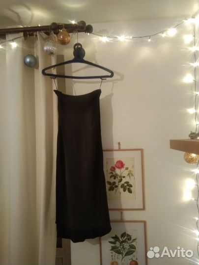 Шелковая облегающая юбка Mango