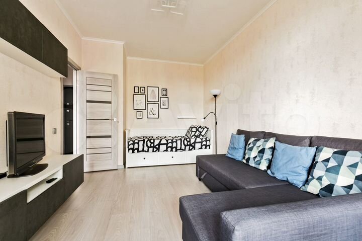 1-к. квартира, 30 м², 9/17 эт.
