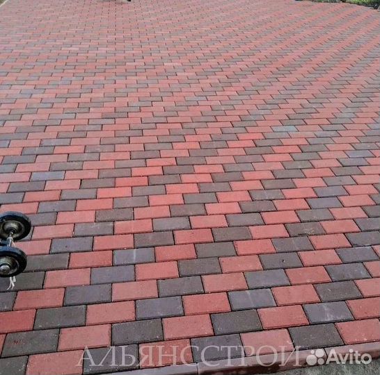 Tpoтуaрная плитка