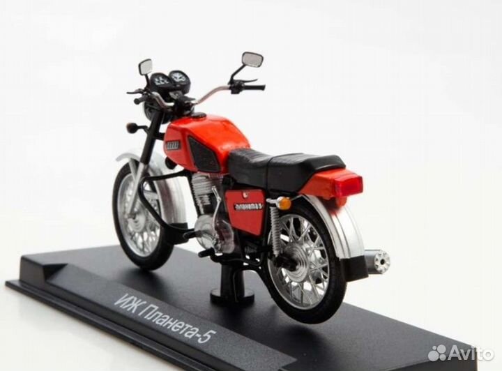 Модель Мотоцикл Иж-Планета 5
