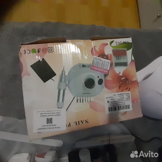 Все для маникюра набор продаю свой