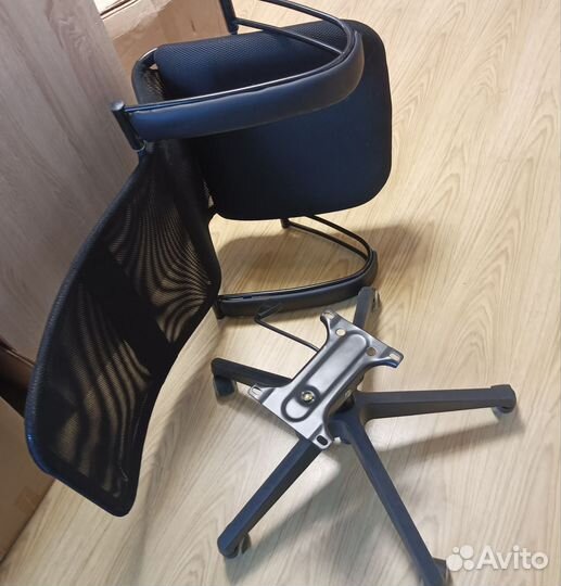 Кресло руководителя Easy Chair 655 ттw,ткан/сетка