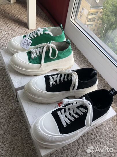 Черные и зеленые кеды р. 41