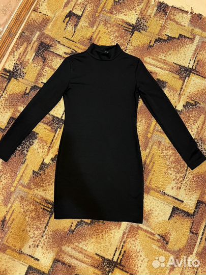 Платье трикотажное