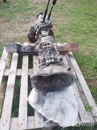 Кпп передний редуктор задний мост Мазда вт 50