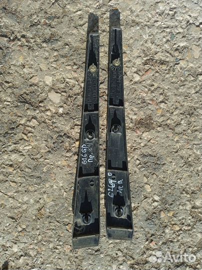 Накладки центральных стоек наружные Мазда 626 GD