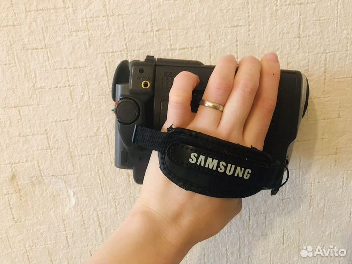 Видеокамера