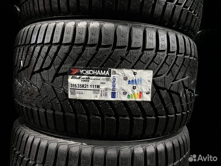 Yokohama BluEarth Winter V905 275/40 R21 и 315/35 R21 107W