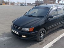 Toyota Ipsum 2.0 AT, 1997, 360 000 км, с пробегом, цена 580 000 руб.