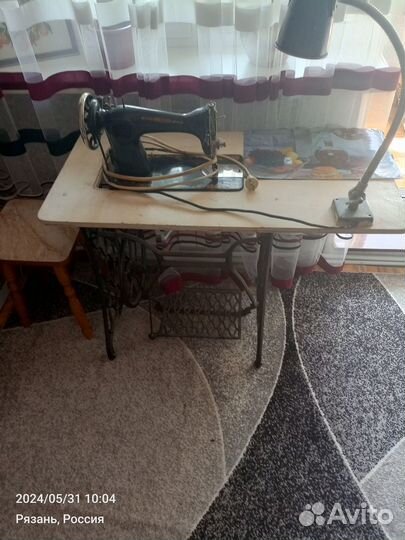 Швейная машинка, ножной привод