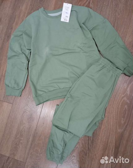 Спортивный костюм