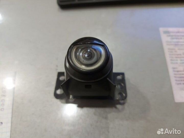 Камера переднего вида Toyota Land Cruiser Prado