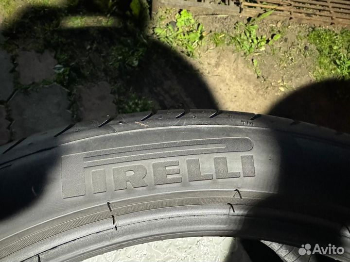 Pirelli P Zero 275/35 R20 102Y