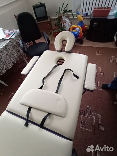 Массажный стол складной с вырезом