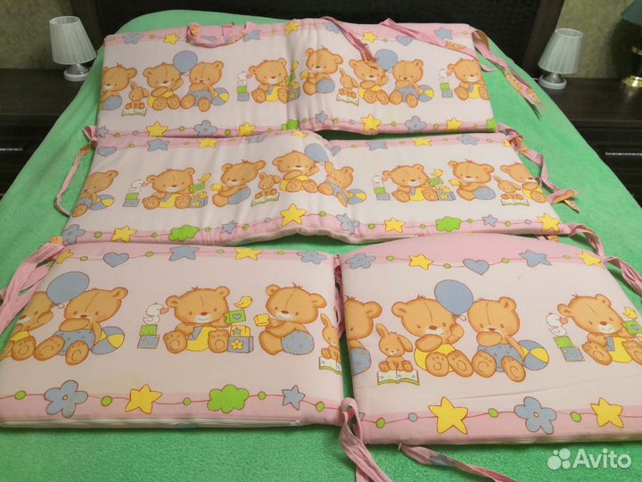 Бортики в кроватку