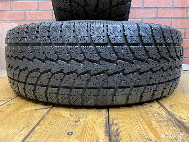 Toyo Winter Tranpath S1 235/60 R18 103Q