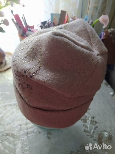 Шапки разные