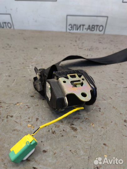 Ремень безопасности задний правый Porsche Cayenne